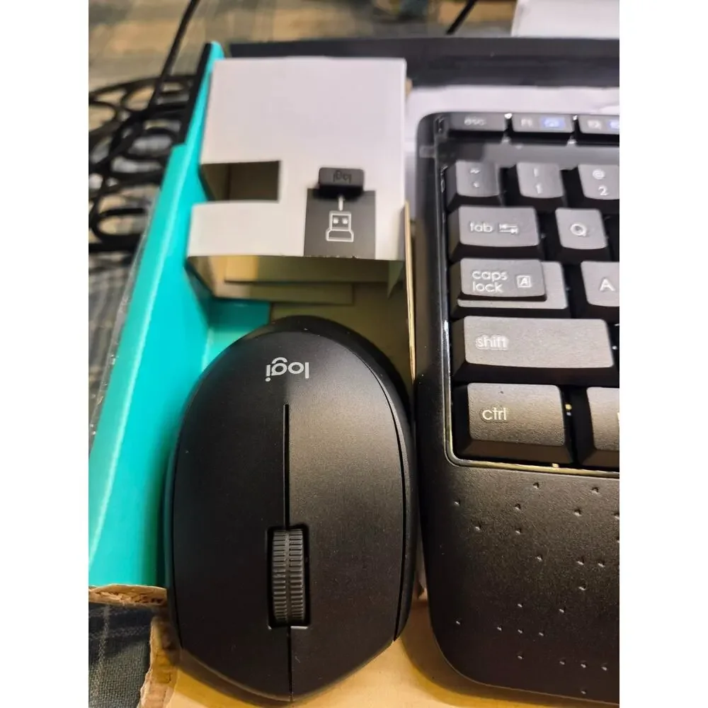 Logitech K345 Wireless Keyboard - Full-Sized Keyboard with Palm Rest, 2.4 GHz
